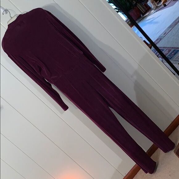 VTG 80s plum Lycra romper/jumpsuit with studs - Picture 5 of 8